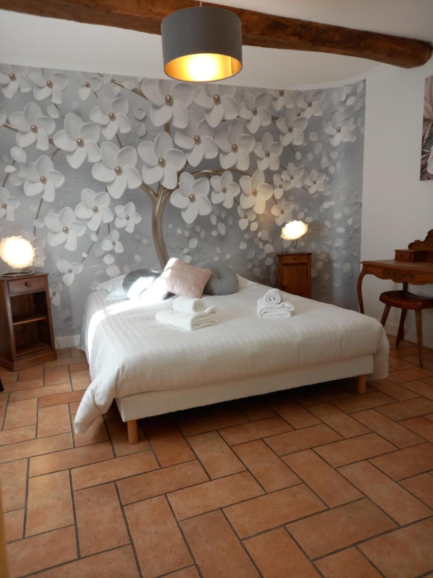 Hotel De La Halle Nolay (Cote-d'Or)